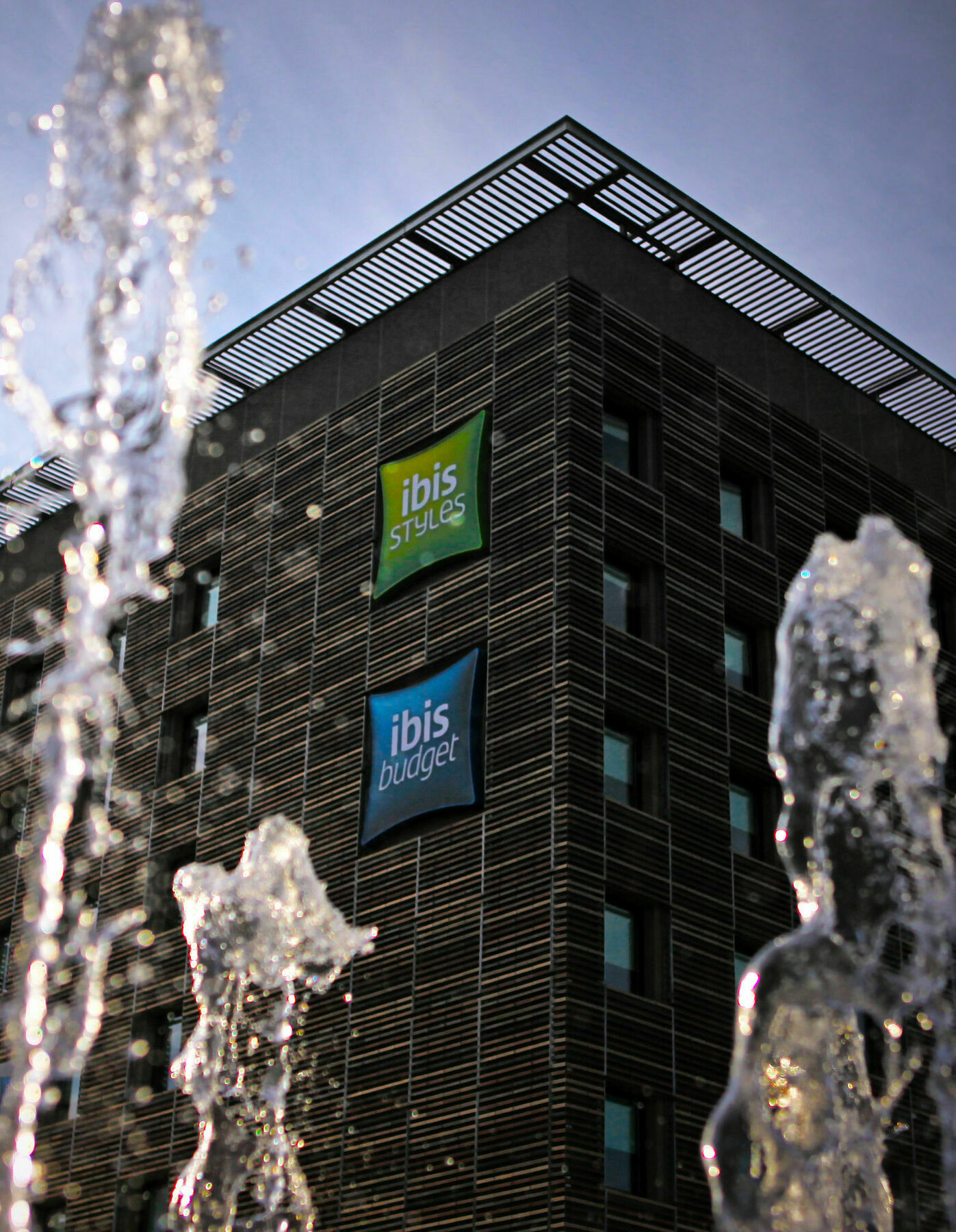Ibis Styles Nimes Gare Centre Hotel Exterior foto